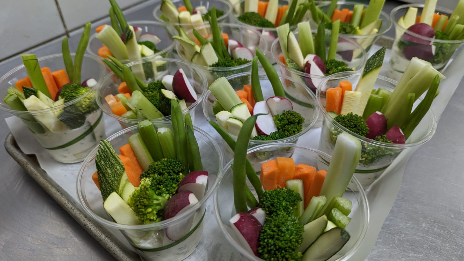 Fresh vegetable cups with dip