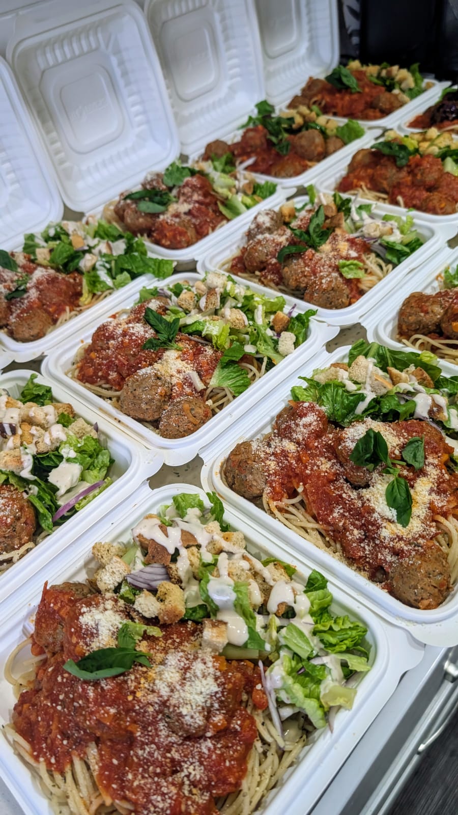 Spaghetti and meatball boxed lunches